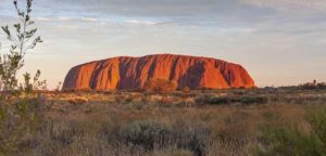 La montagne Uluru au centre de l'Australie